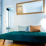 2br - Flat Nearby Station + Operahouse 公寓