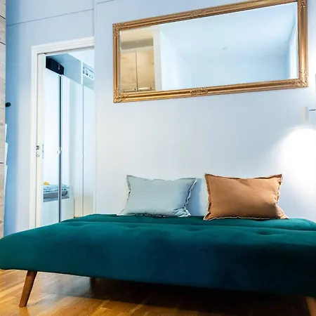 2br - Flat Nearby Station + Operahouse Apartment